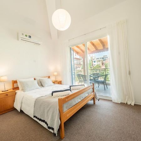 The Salnik Beach Apartment Limasol Dış mekan fotoğraf