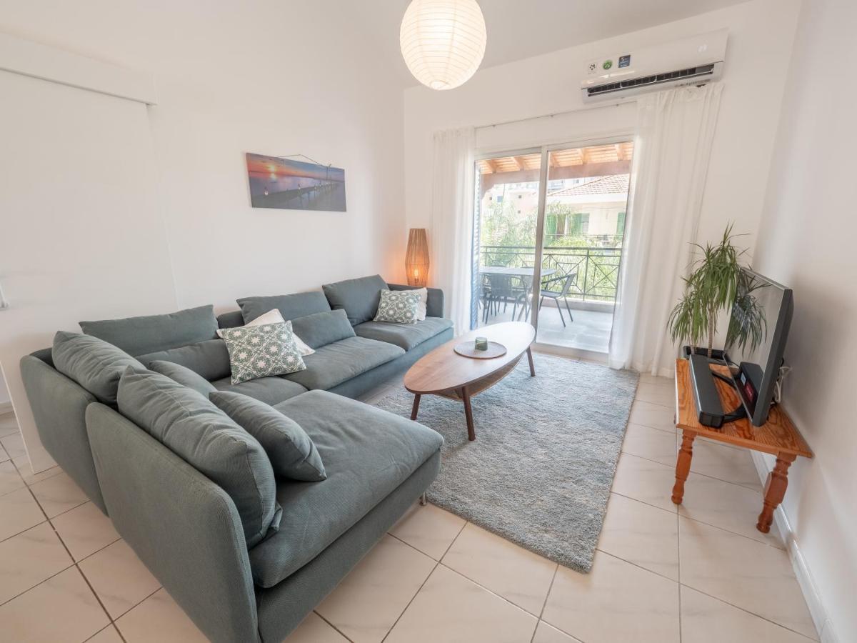 The Salnik Beach Apartment Limasol Dış mekan fotoğraf